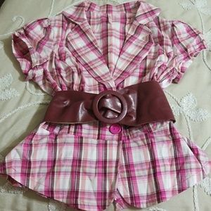 Dressy top with belt